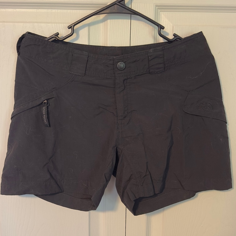 The North Face Women's Cargo Shorts in Black